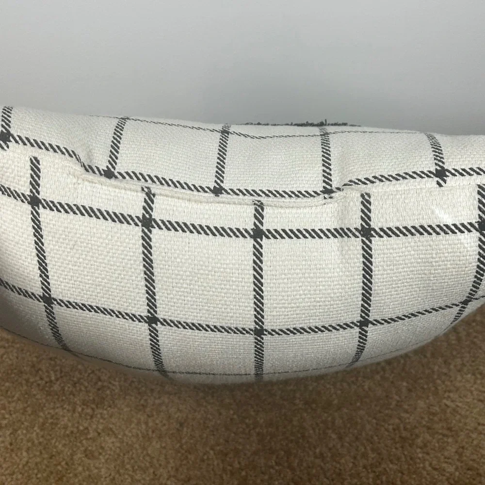 Merry Christmas Black and Cream Plaid Decorative Throw Pillow with Tassels 18x18